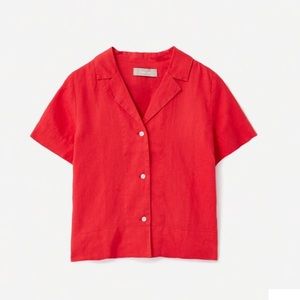 The Linen Notch Short-Sleeve Shirt in Red